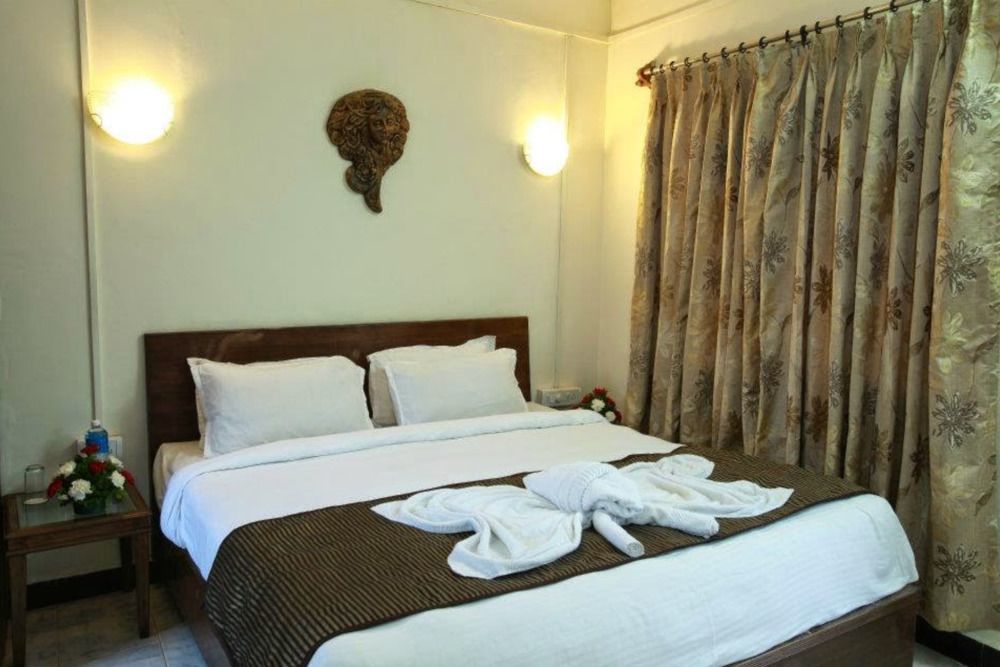 Hotel Lucky Star Колва Экстерьер фото